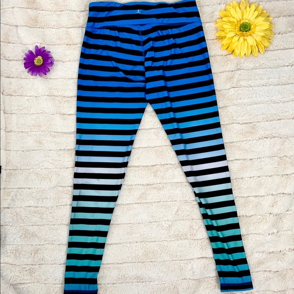3/$10🙌 Blue Green Ombre Danskin Leggings - S - Picture 4 of 8